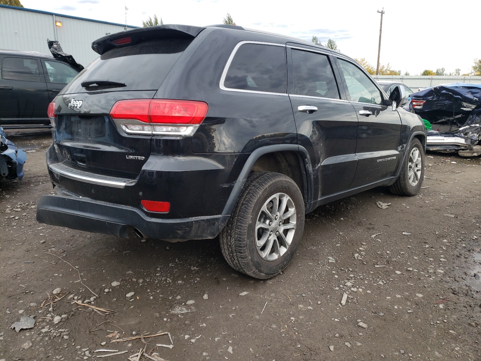 Photo 4 from auction – 2015 JEEP GRAND CHER with VIN 1C4RJFBGXFC741491