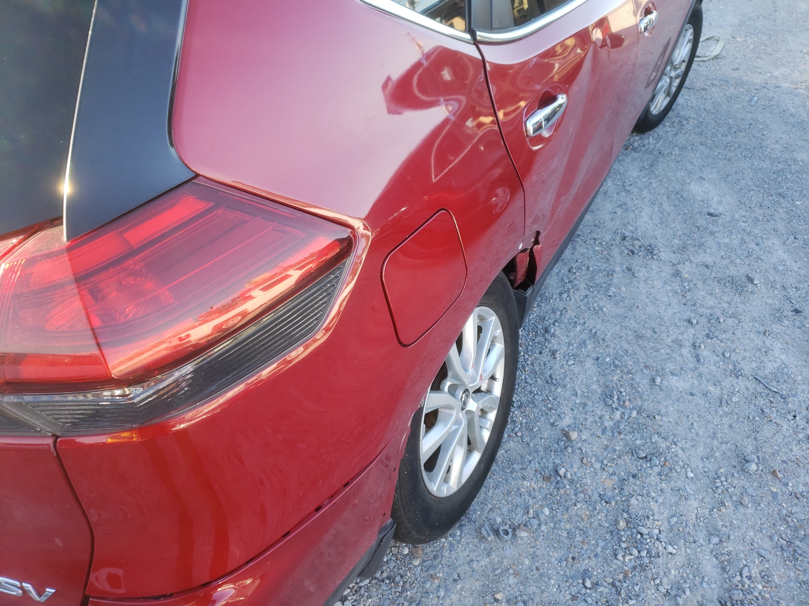 Photo 9 from auction – 2017 NISSAN ROGUE S with VIN JN8AT2MT9HW405962