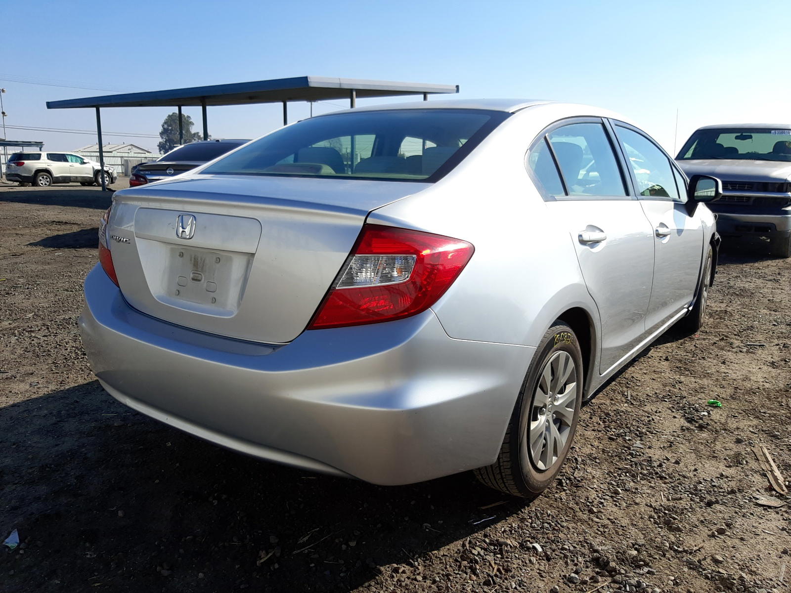 Photo 4 from auction – 2012 HONDA CIVIC LX with VIN JHMFB2F58CS004985