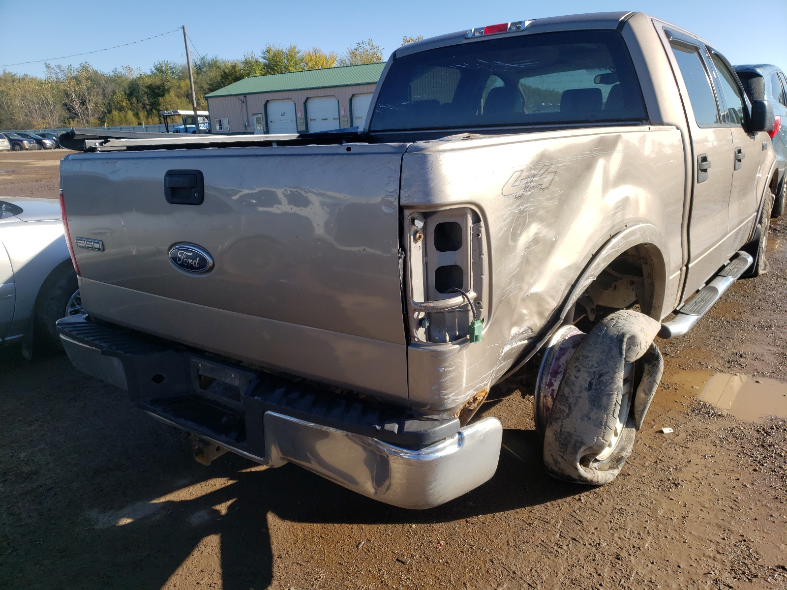 Photo 4 from auction – 2004 FORD F150 SUPER with VIN 1FTPW14584KB89807