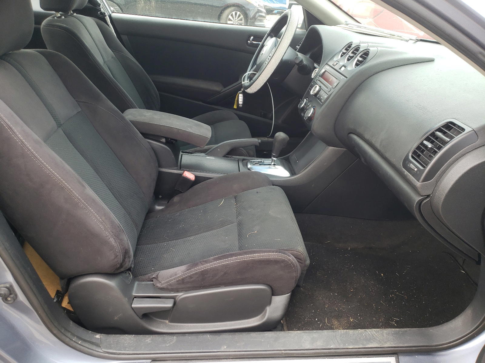 Photo 5 from auction – 2011 NISSAN ALTIMA S with VIN 1N4AL2EP2BC182997