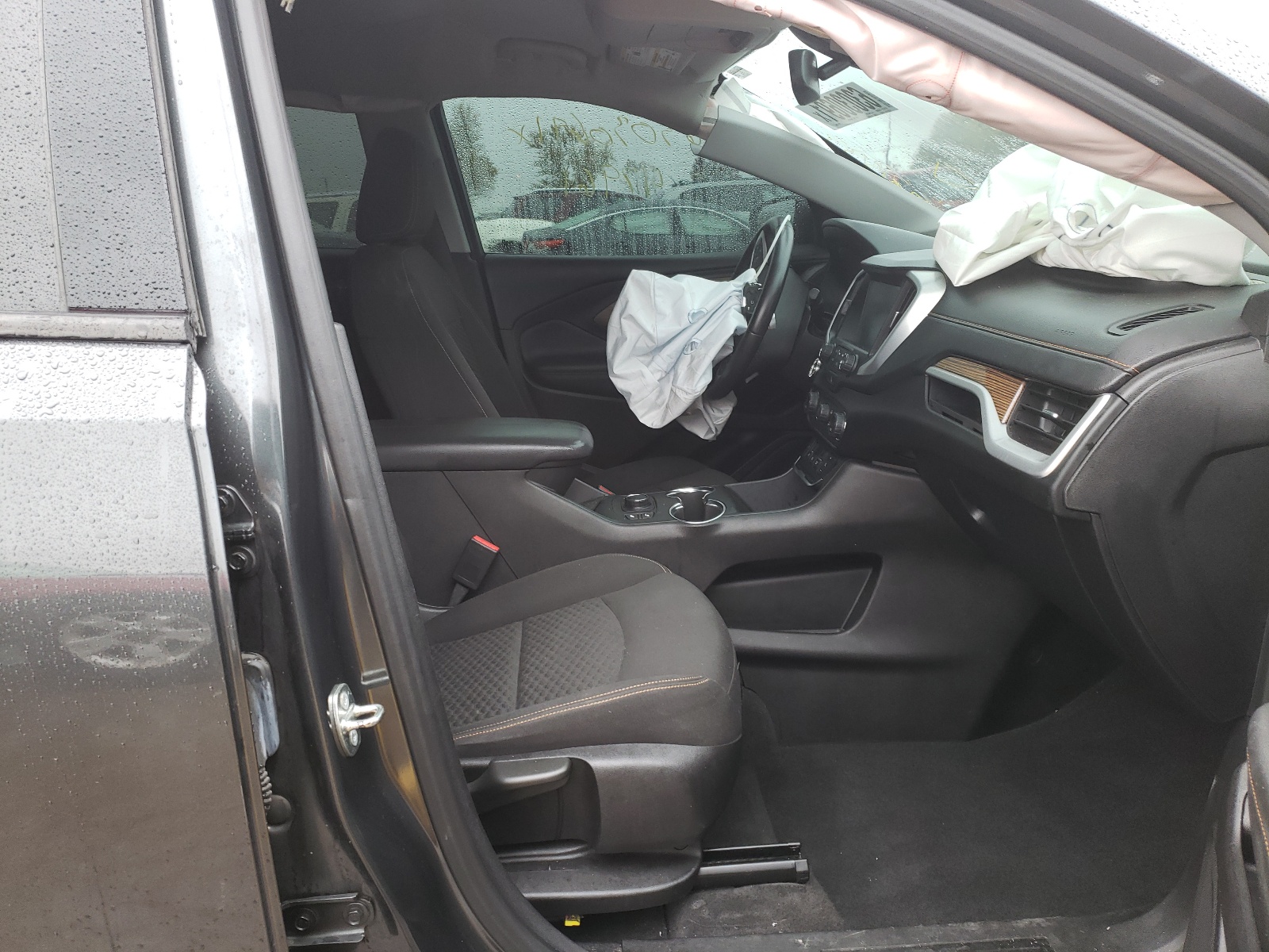 Photo 5 from auction – 2018 GMC TERRAIN SL with VIN 3GKALMEX1JL162883