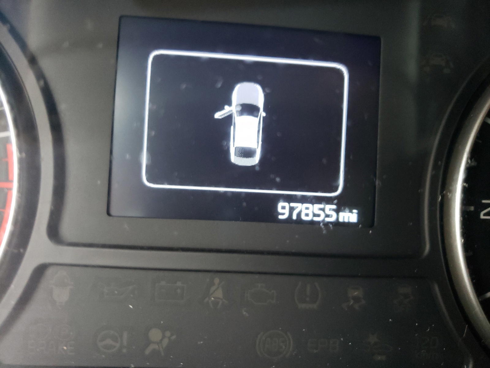 Photo 8 from auction – 2016 KIA OPTIMA EX with VIN 5XXGU4L30GG117862