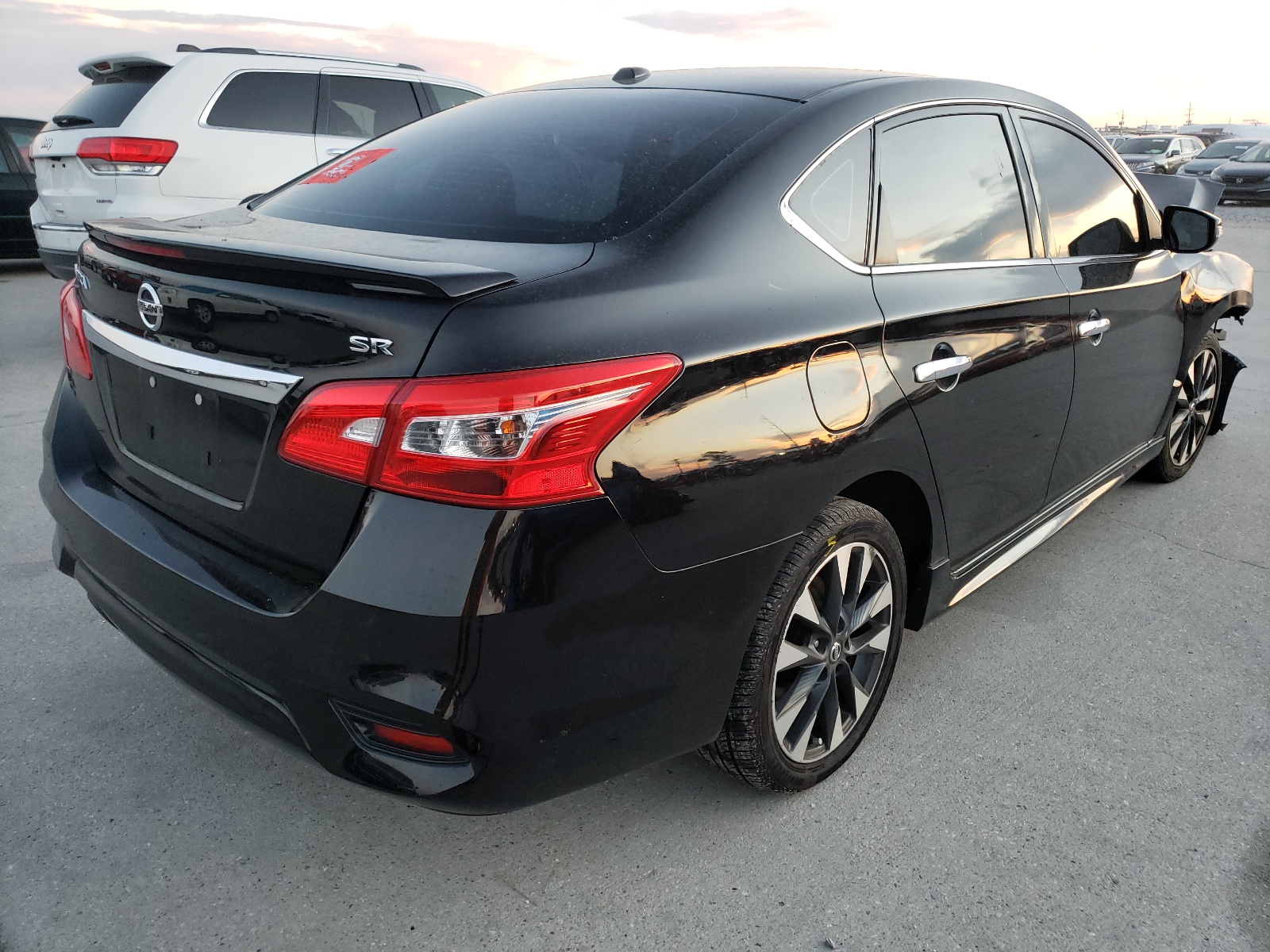Photo 4 from auction – 2019 NISSAN SENTRA S with VIN 3N1AB7AP1KY240205