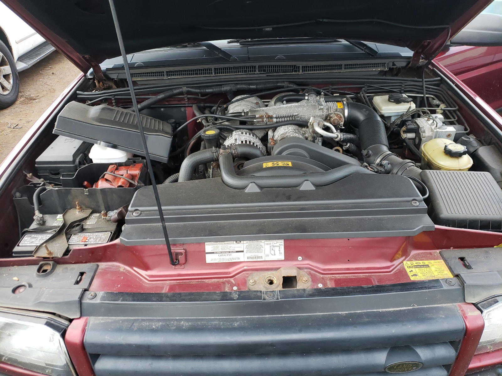 Photo 7 from auction – 2002 LAND ROVER DISCOVERY with VIN SALTY12472A751100