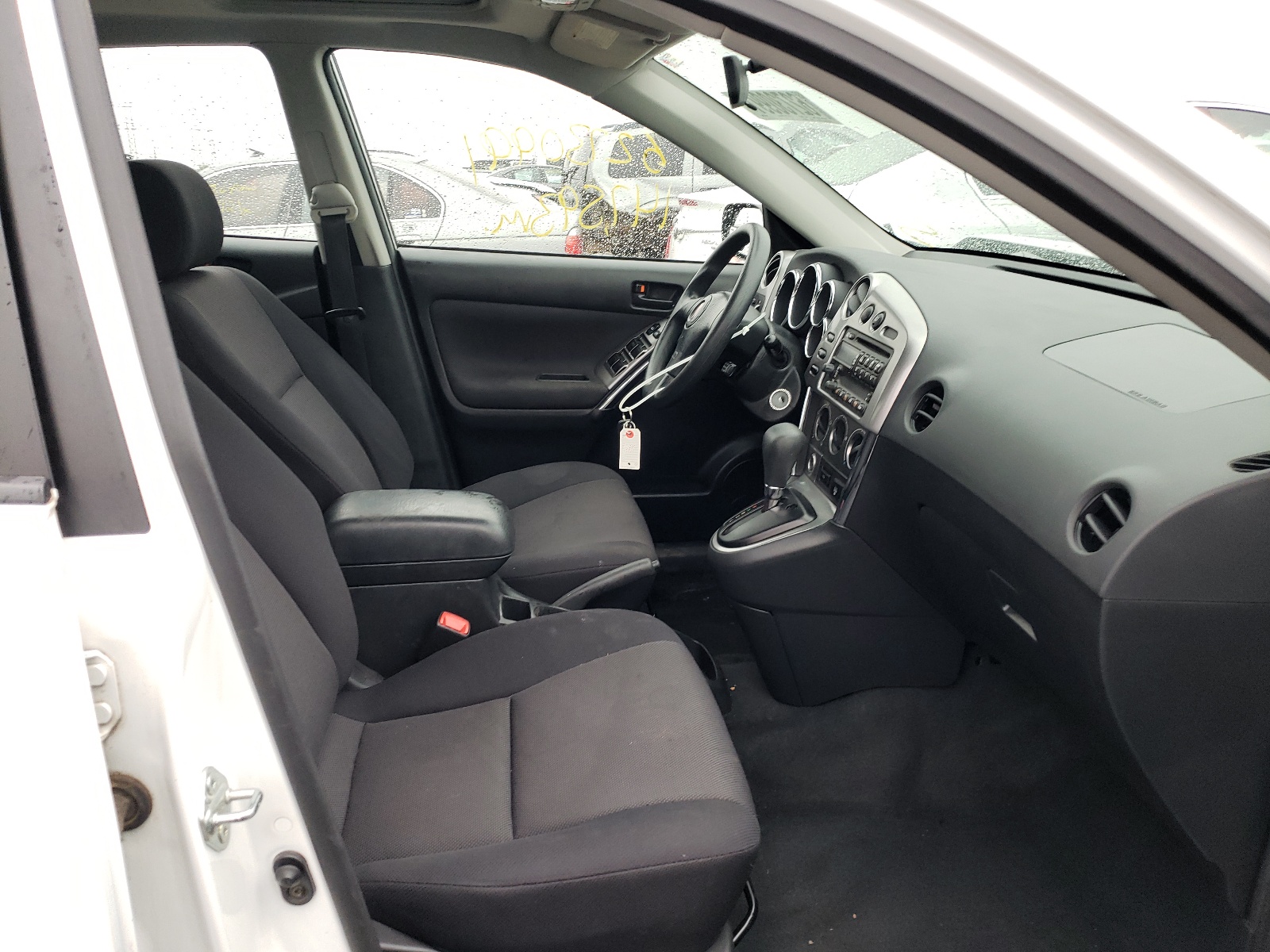 Photo 5 from auction – 2004 PONTIAC VIBE with VIN 5Y2SL62864Z422488