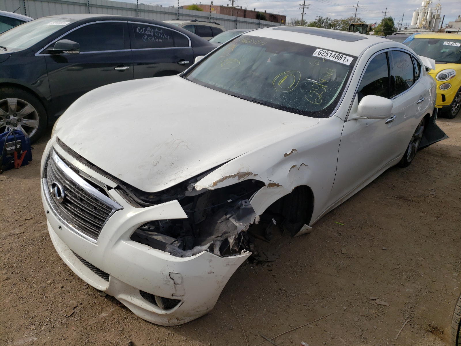 Photo 2 from auction – 2012 INFINITI M37 with VIN JN1BY1AP1CM334217