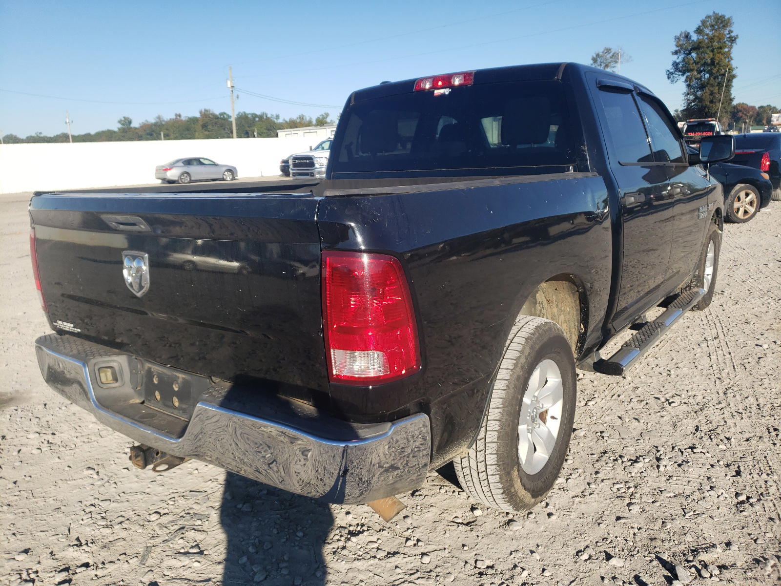 Photo 4 from auction – 2014 RAM 1500 ST with VIN 1C6RR6KT5ES233656
