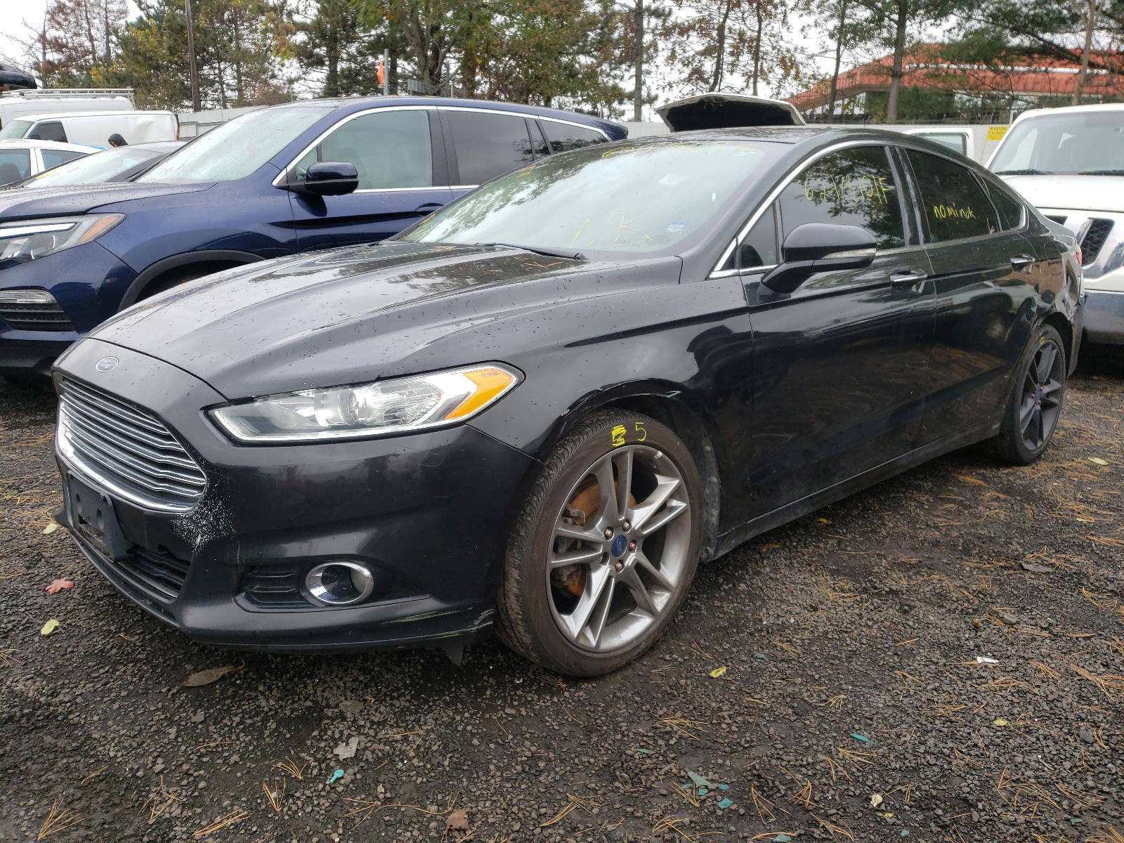 Photo 2 from auction – 2013 FORD FUSION with VIN 3FA6P0D94DR173658