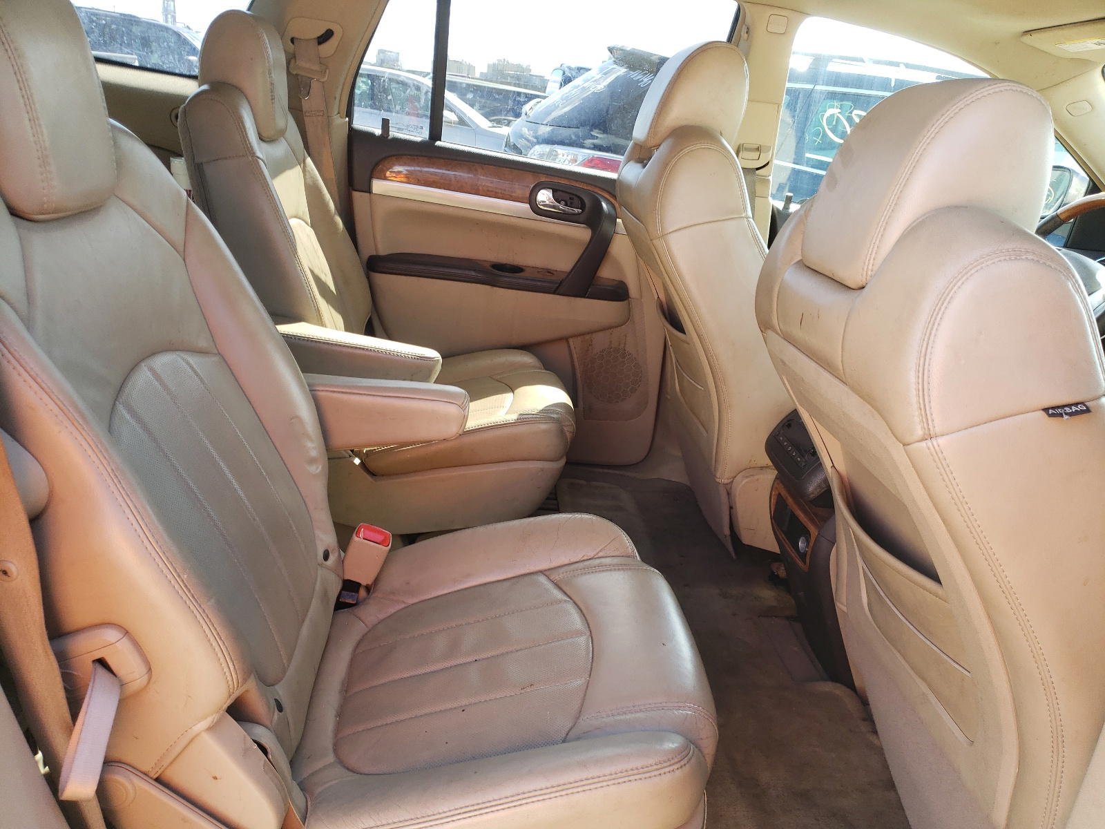 Photo 6 from auction – 2008 BUICK ENCLAVE CX with VIN 5GAER23758J237378