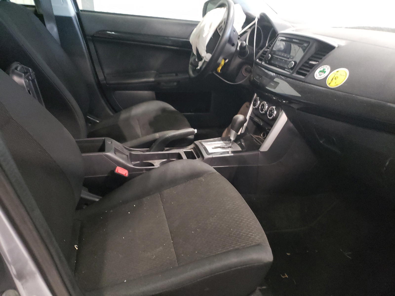 Photo 5 from auction – 2016 MITSUBISHI LANCER ES with VIN JA32U2FU1GU005809