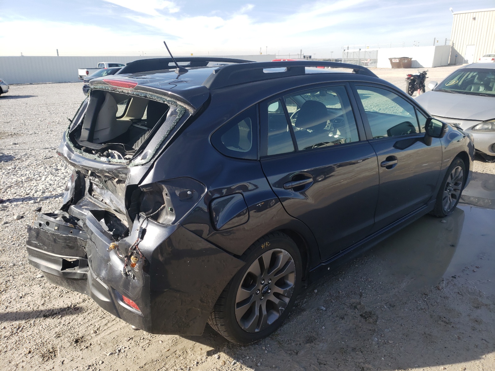 Фото 4 с аукциона – 2015 SUBARU IMPREZA SE с VIN JF1GPAT68F8201337