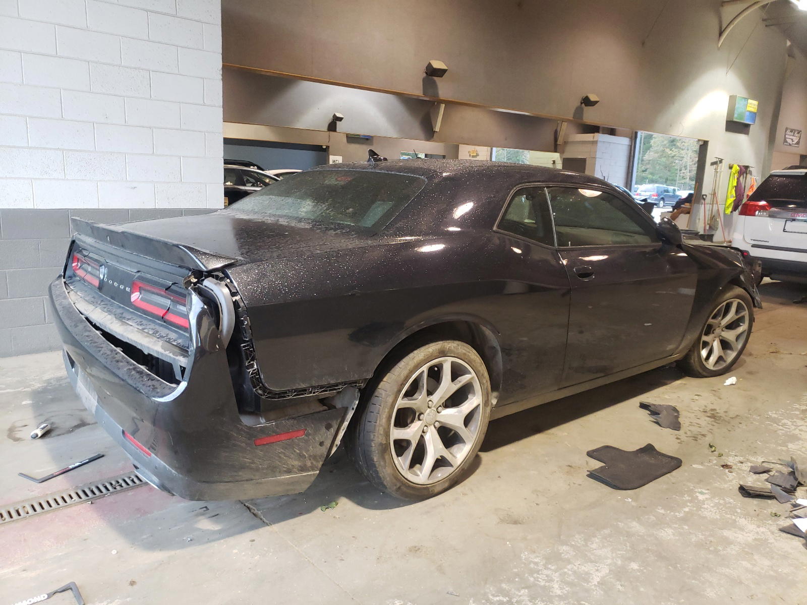 Photo 4 from auction – 2015 DODGE CHALLENGER with VIN 2C3CDZBG9FH788494