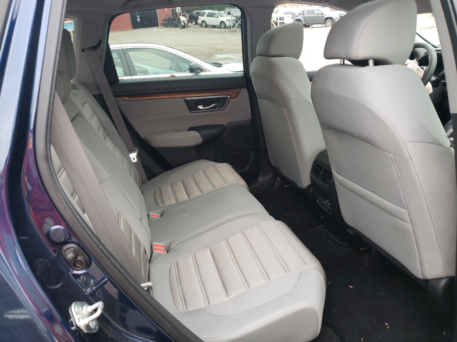 Photo 6 from auction – 2017 HONDA CR-V EX with VIN 5J6RW2H51HL045034