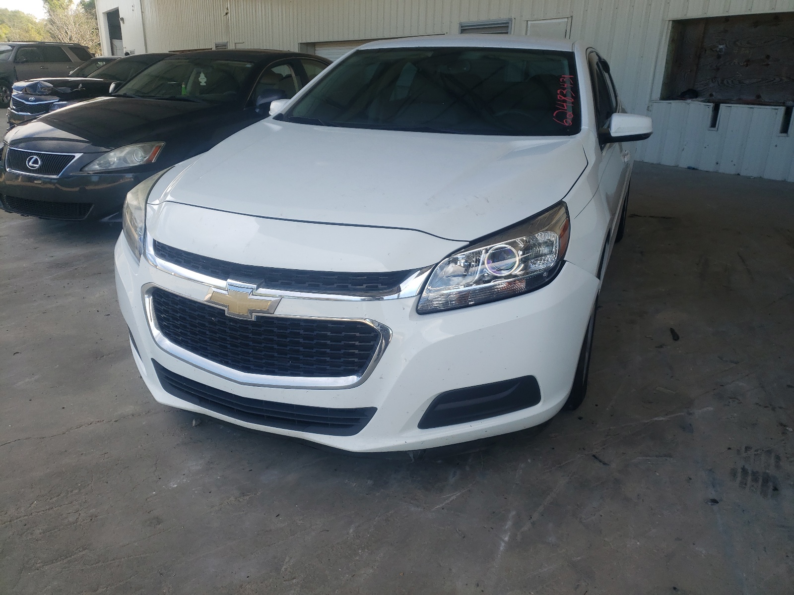 Photo 9 from auction – 2016 CHEVROLET MALIBU LIM with VIN 1G11C5SA1GF104933