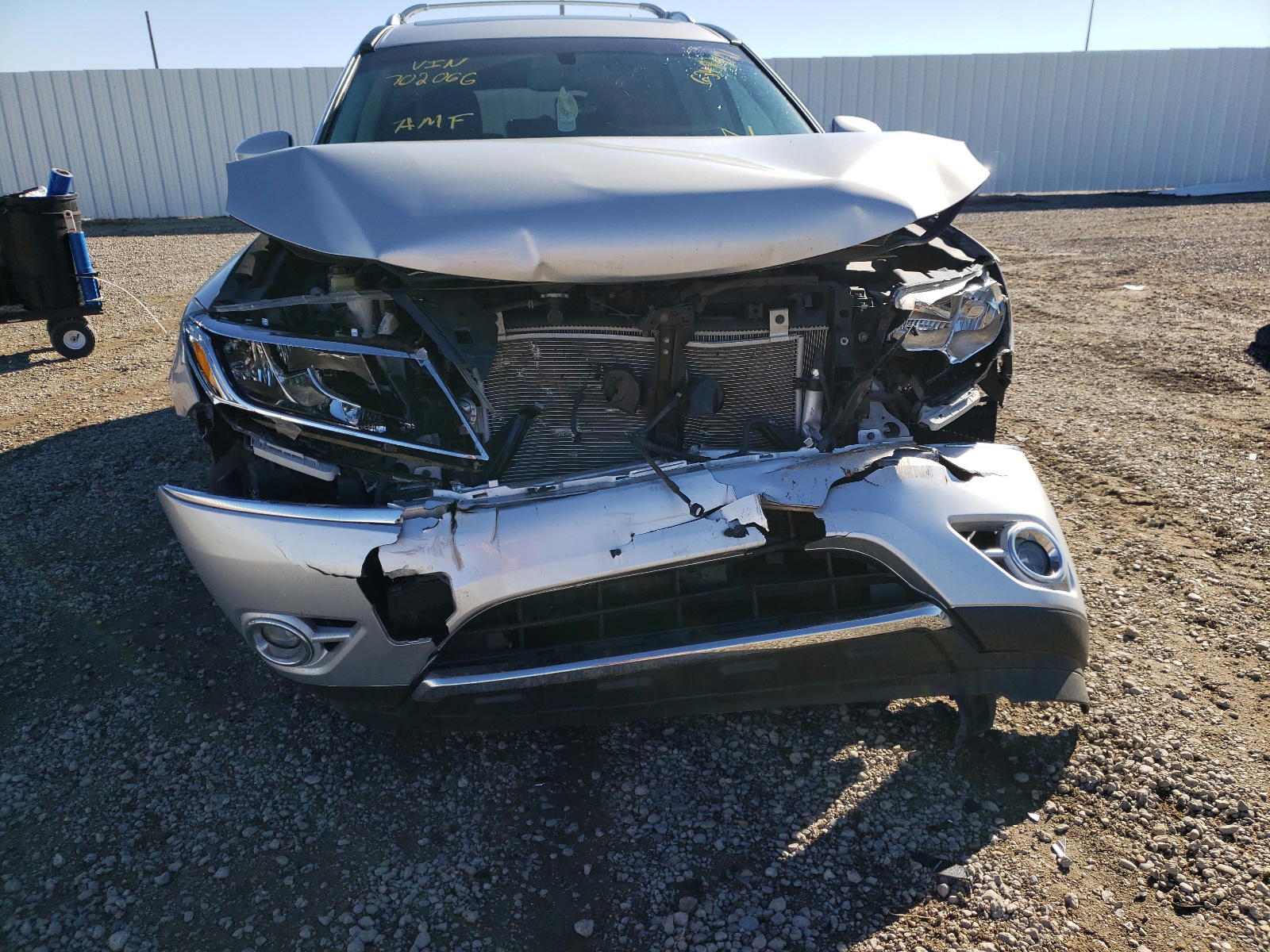 Photo 9 from auction – 2015 NISSAN PATHFINDER with VIN 5N1AR2MM2FC702066