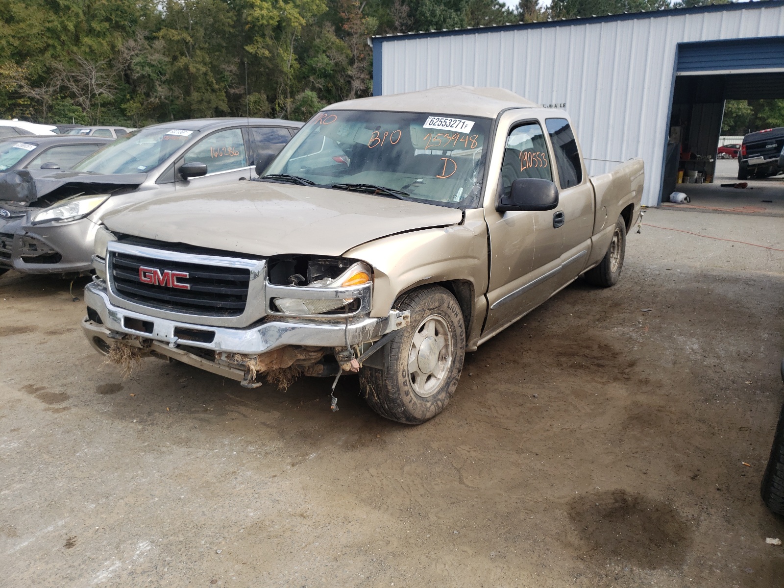 Zdjęcie 9 z aukcji – 2004 GMC NEW SIERRA z VIN 2GTEC19T841253948