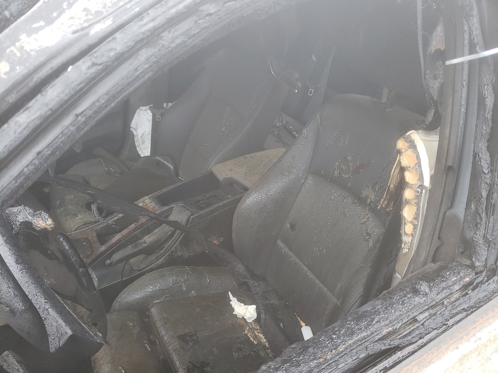 Zdjęcie 10 z aukcji – 2008 BMW 328 I z VIN WBAVA37548NL43931