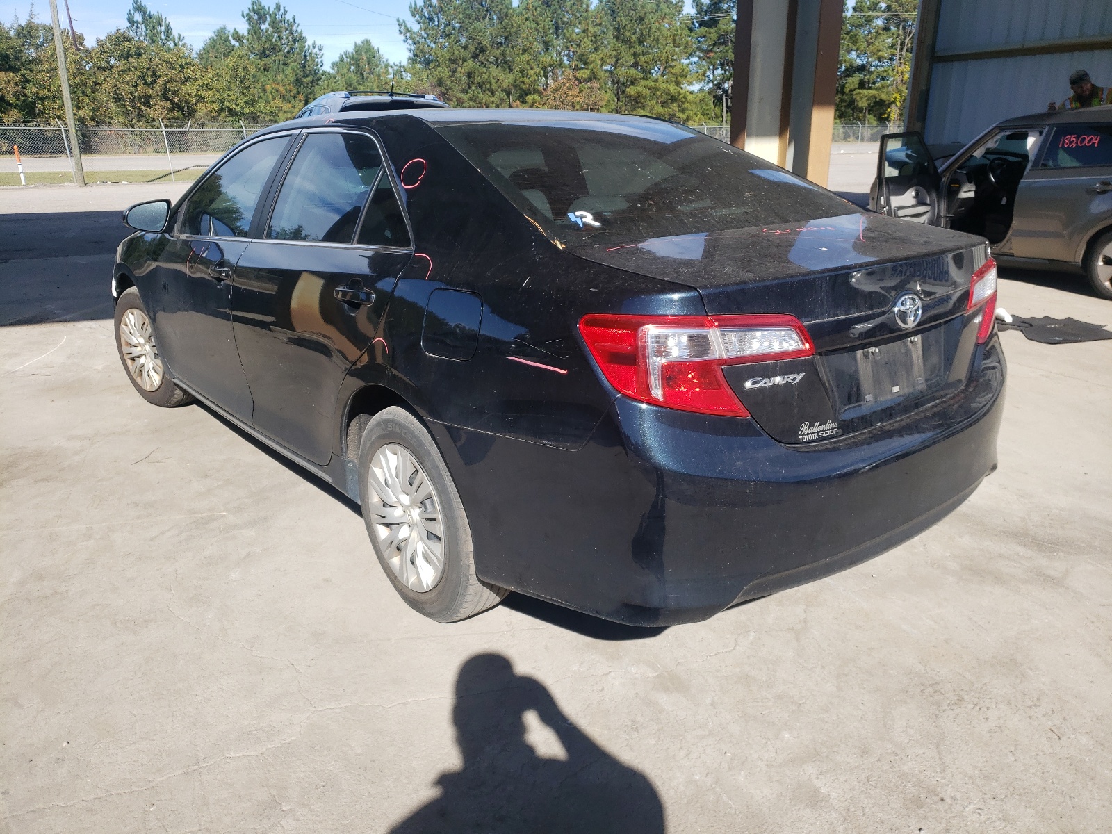 Photo 3 from auction – 2014 TOYOTA CAMRY L with VIN 4T1BF1FK2EU745818