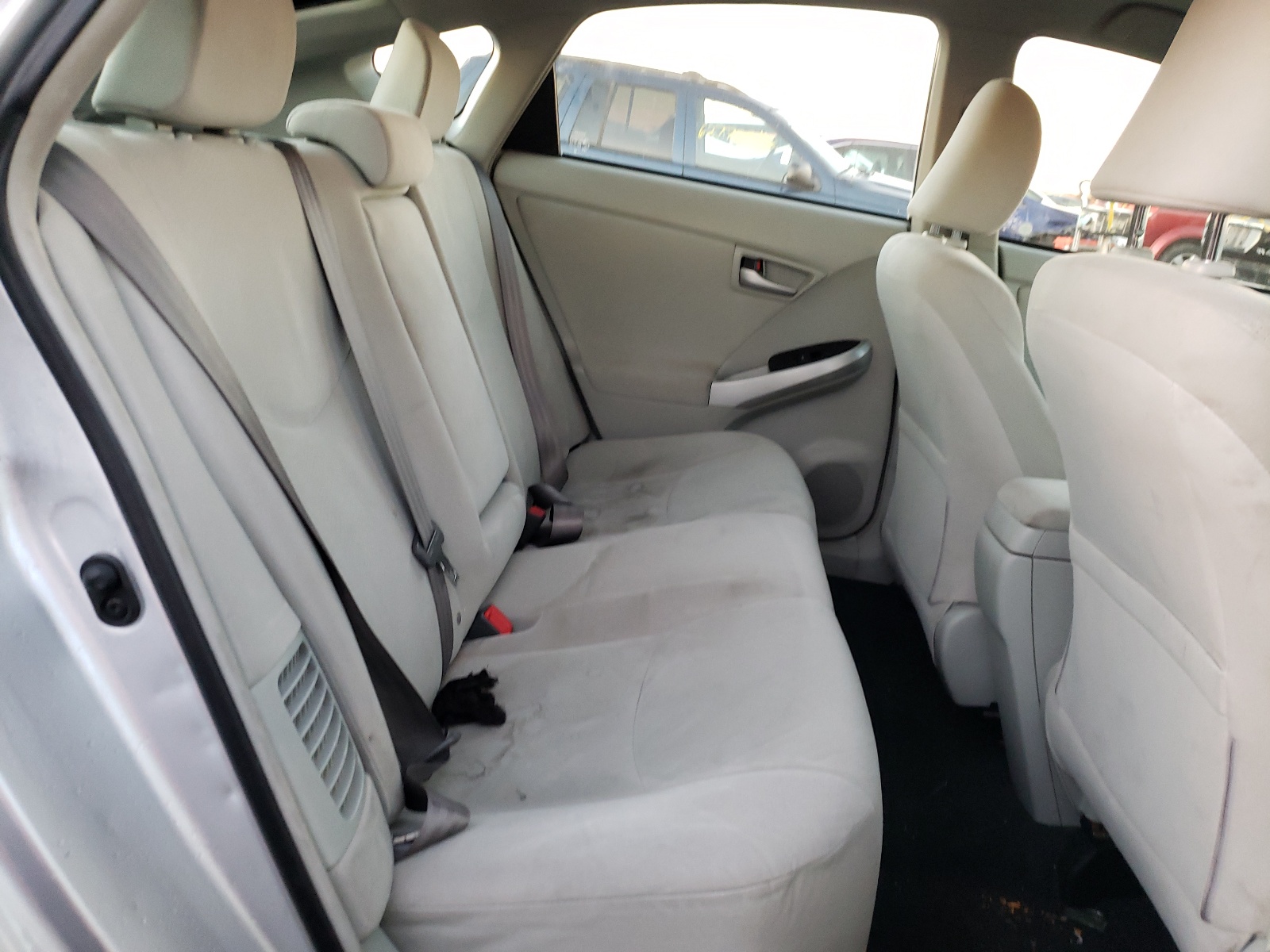 صورة رقم 6 من المزاد - 2013 TOYOTA PRIUS مع VIN JTDKN3DU7D0339854
