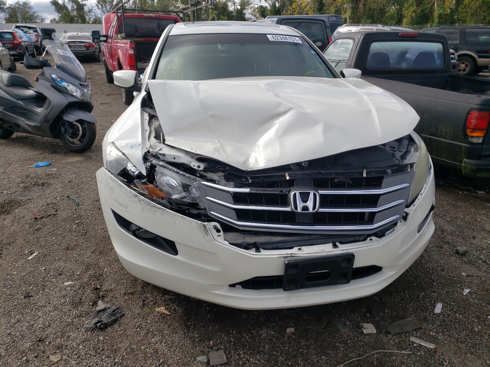 Photo 7 from auction – 2011 HONDA ACCORD CRO with VIN 5J6TF2H53BL004269