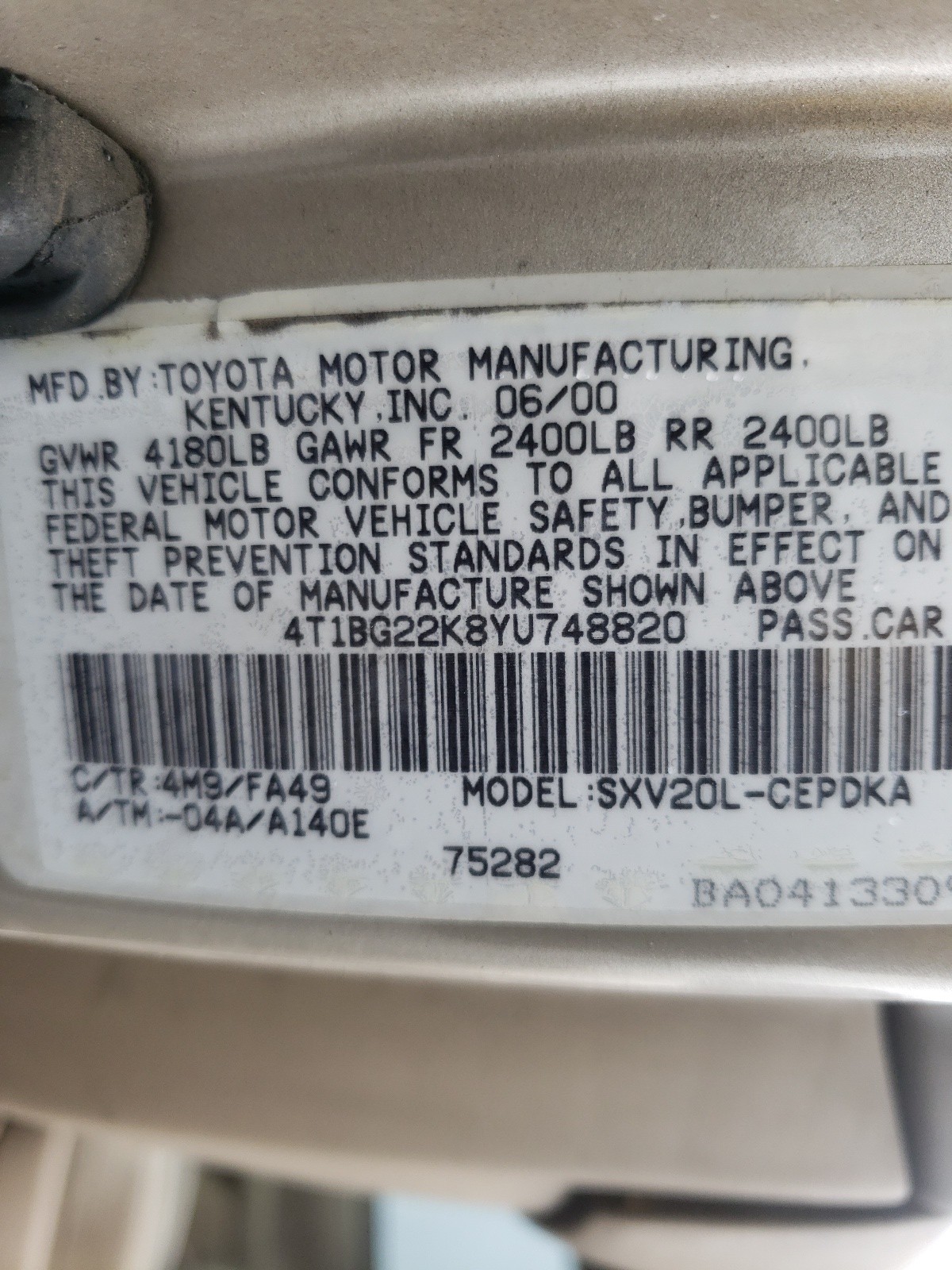 Photo 10 from auction – 2000 TOYOTA CAMRY CE with VIN 4T1BG22K8YU748820