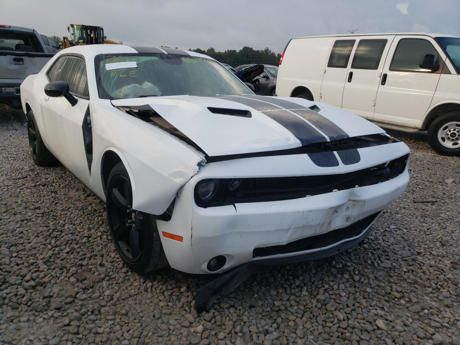Photo 9 from auction – 2016 DODGE CHALLENGER with VIN 2C3CDZAG6GH275822
