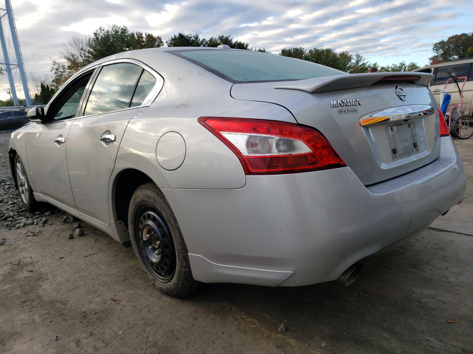 Photo 3 from auction – 2010 NISSAN MAXIMA S with VIN 1N4AA5AP6AC861439