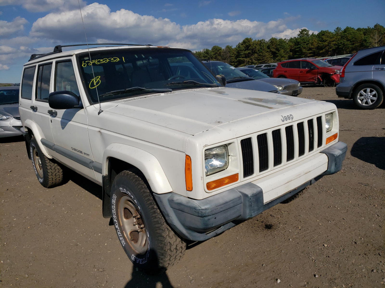 Photo 14 from auction – 2000 JEEP CHEROKESPT with VIN 1J4FF48S0YL195639