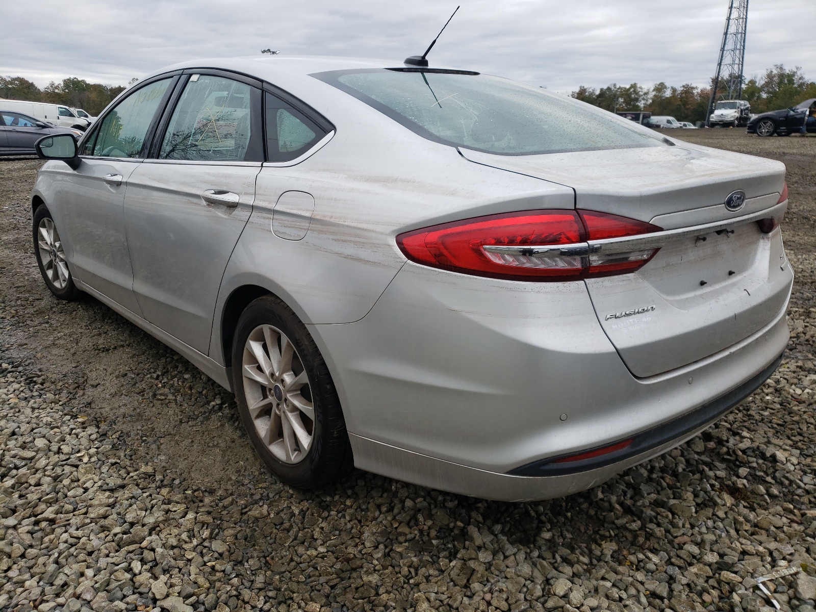 Photo 3 from auction – 2017 FORD FUSION SE with VIN 3FA6P0HD3HR107235