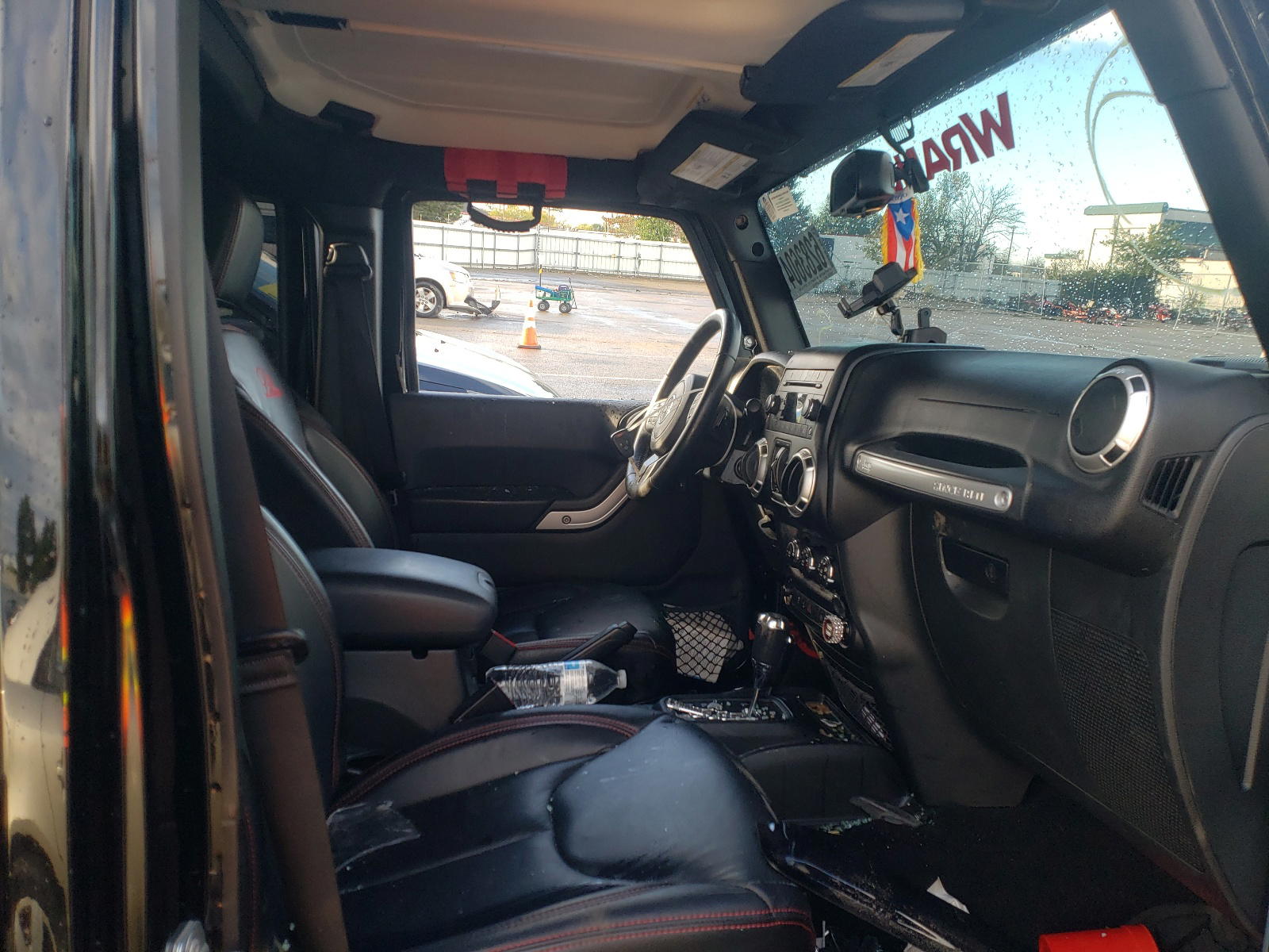 Photo 5 from auction – 2016 JEEP WRANGLER U with VIN 1C4BJWEG2GL323201