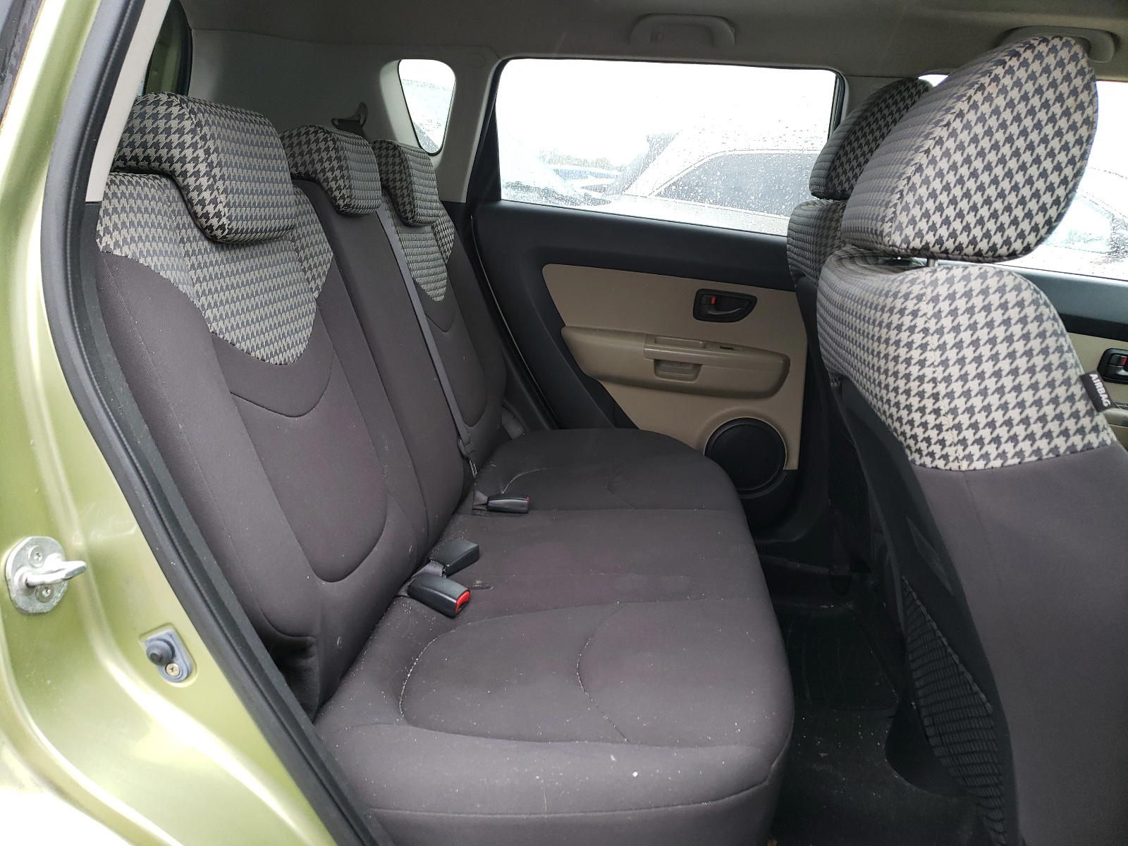 Photo 6 from auction – 2010 KIA SOUL + with VIN KNDJT2A28A7078445