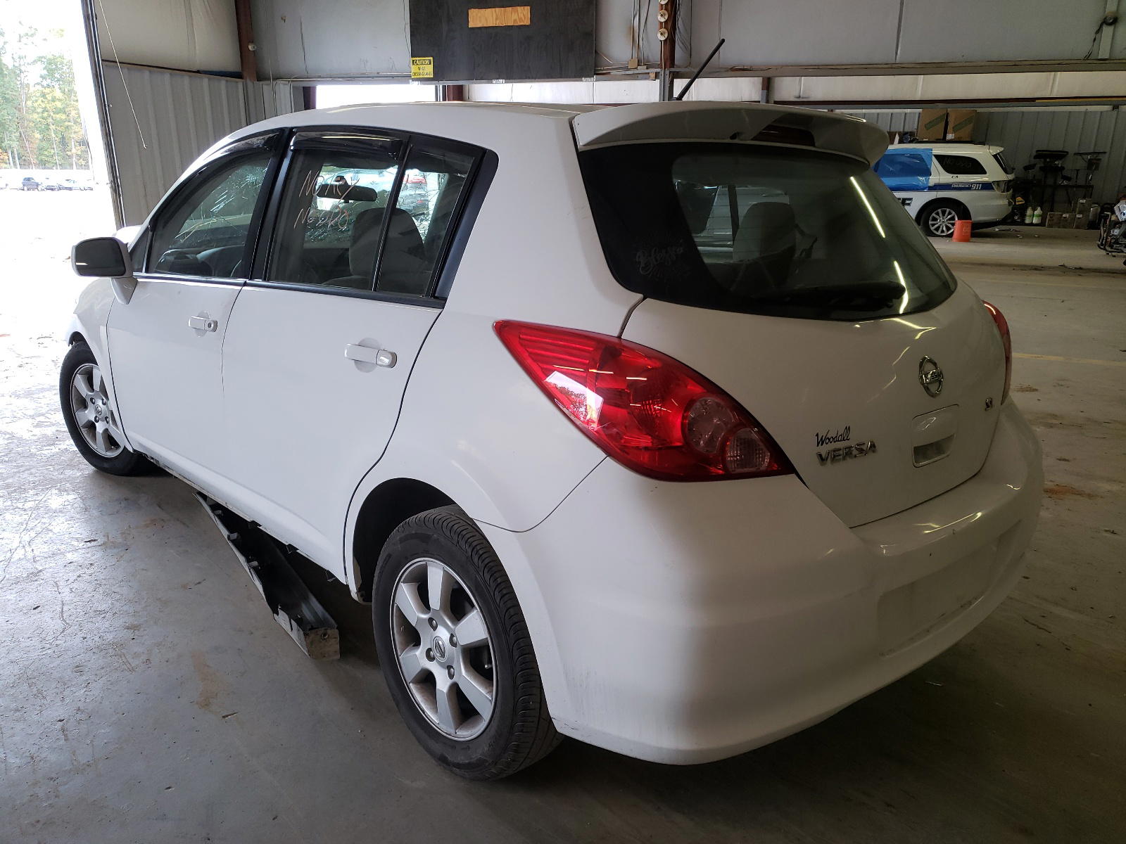 Photo 3 from auction – 2011 NISSAN VERSA S with VIN 3N1BC1CP5BL412244