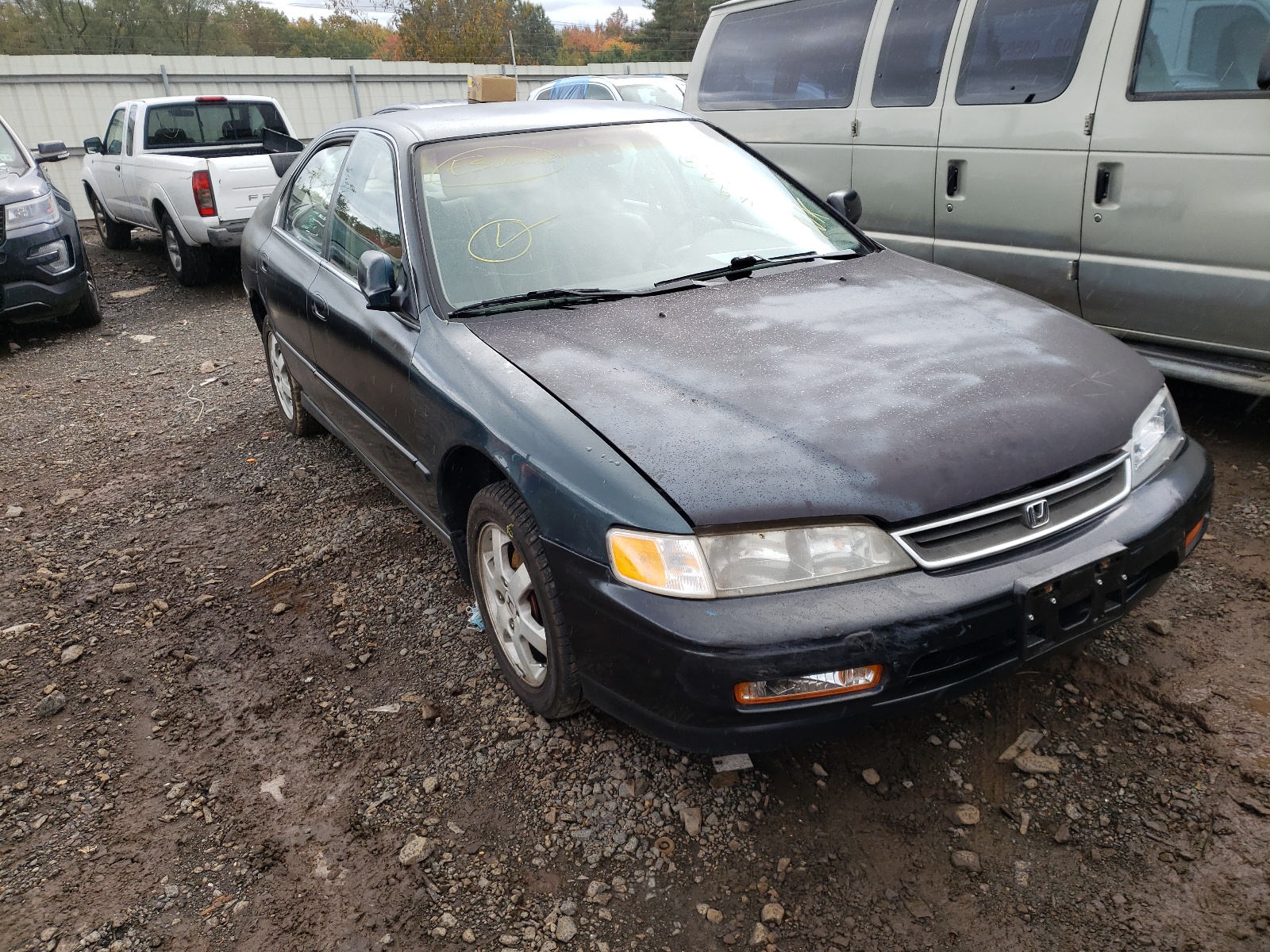 HONDA ACCORD LX 1995 with VIN 1HGCD5543SA083495 - Photo from auction