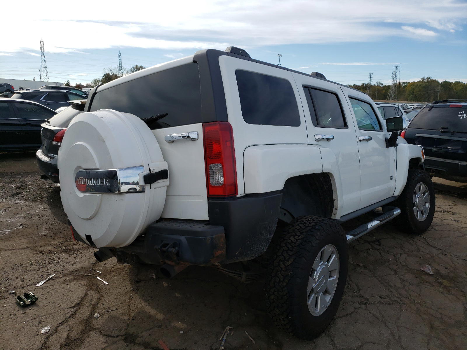 Photo 4 from auction – 2007 HUMMER H3 with VIN 5GTDN13E778166357
