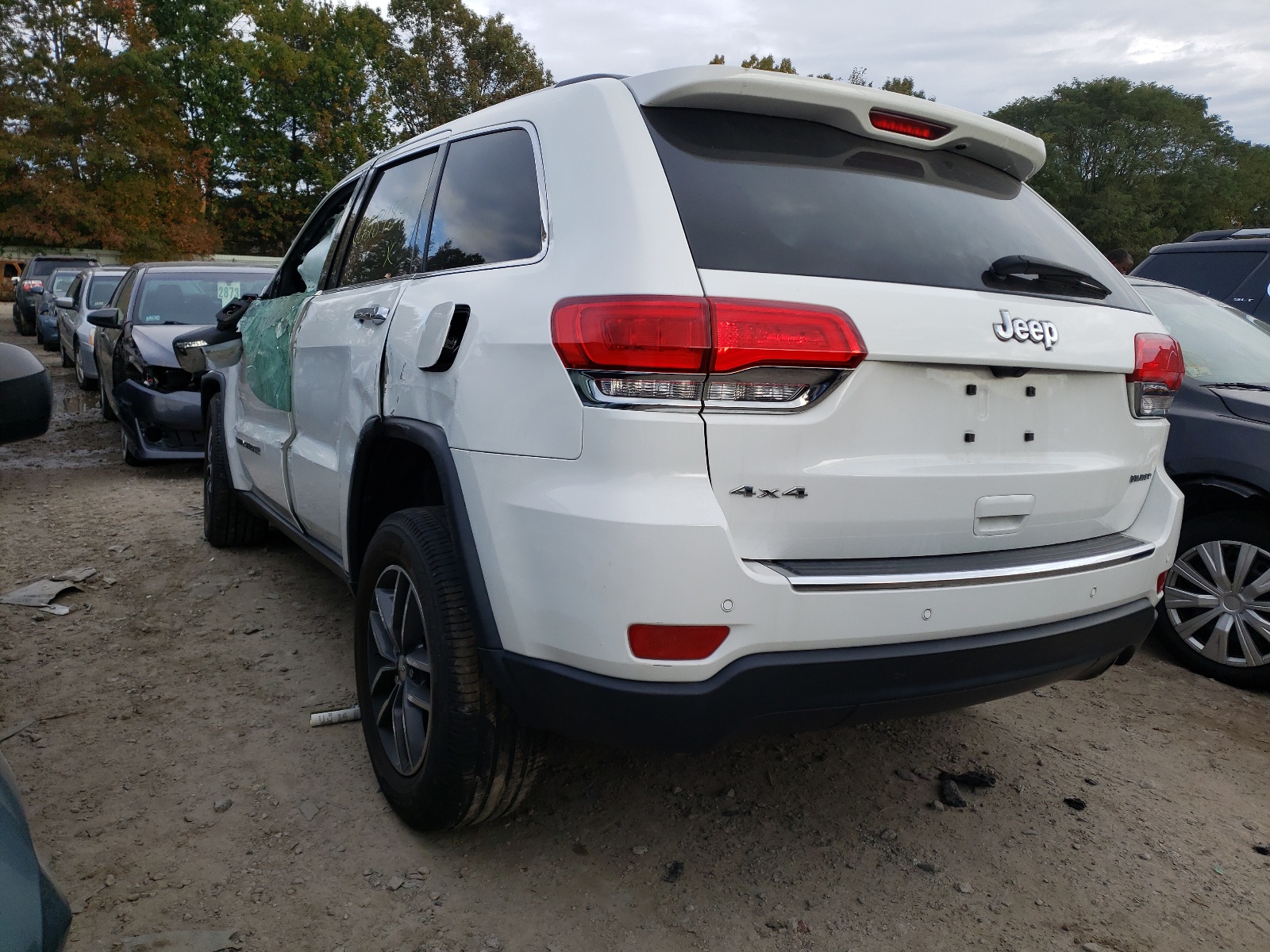 Photo 3 from auction – 2017 JEEP GRAND CHER with VIN 1C4RJFBG9HC815132
