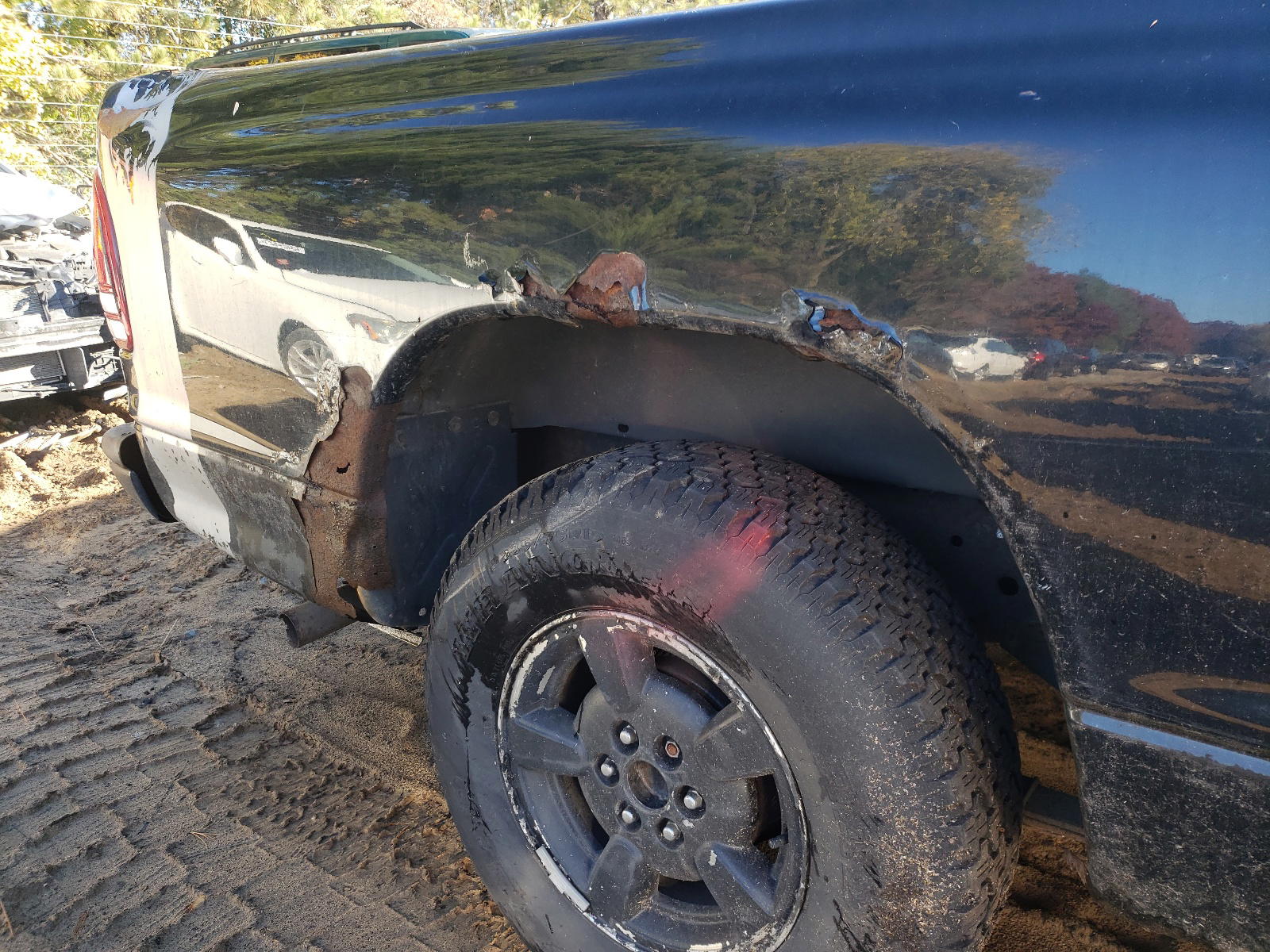 Photo 9 from auction – 2001 DODGE DAKOTA with VIN 1B7FL26X61S307518