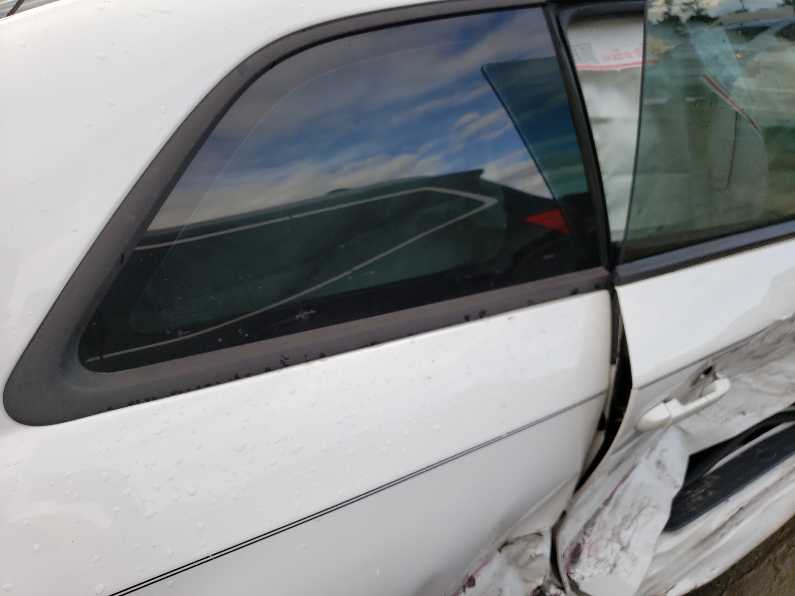 Photo 6 from auction – 2010 KIA FORTE EX with VIN KNAFU6A27A5168379