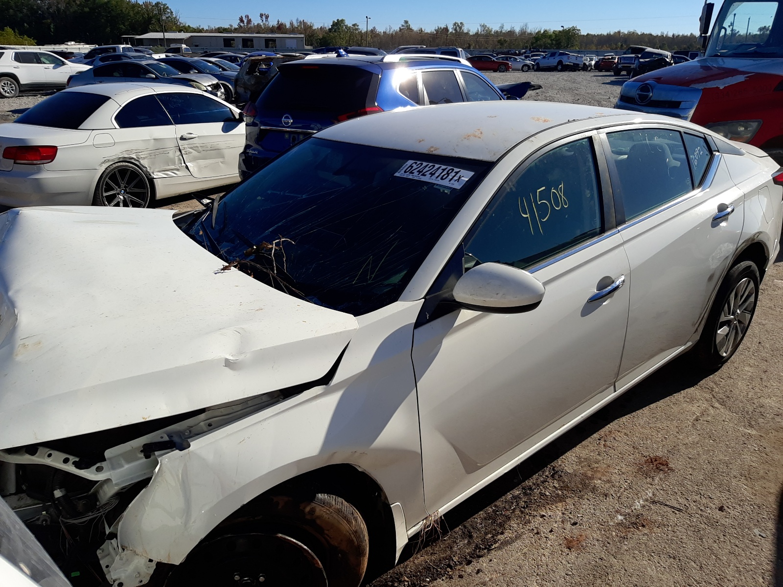 Photo 2 from auction – 2019 NISSAN ALTIMA S with VIN 1N4BL4BV3KN303642