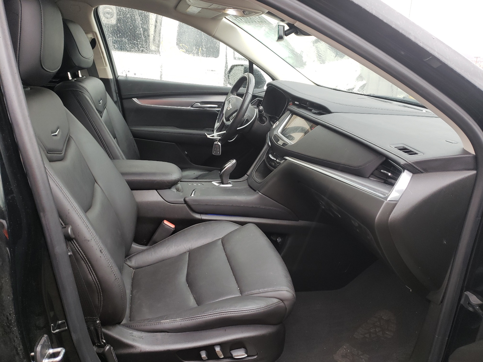 Photo 5 from auction – 2019 CADILLAC XT5 PREMIU with VIN 1GYKNFRS7KZ247199
