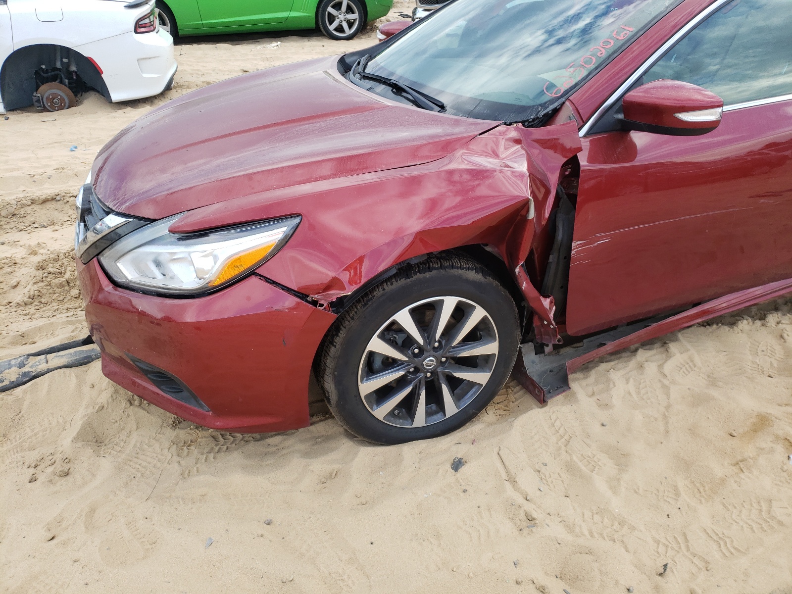 Photo 9 from auction – 2016 NISSAN ALTIMA 2.5 with VIN 1N4AL3AP6GC218340