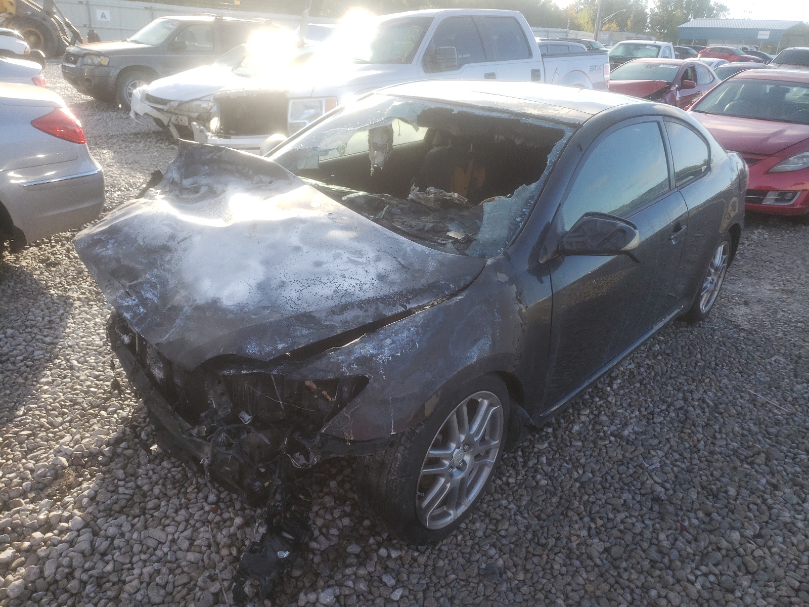Photo 2 from auction – 2010 TOYOTA SCION TC with VIN JTKDE3B75A0305177