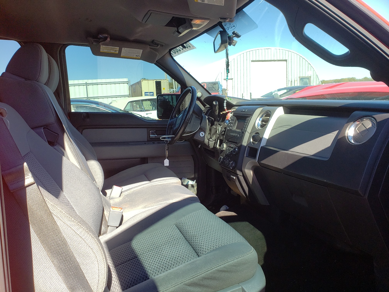 Photo 5 from auction – 2013 FORD F150 SUPER with VIN 1FTFW1ETXDFB04161