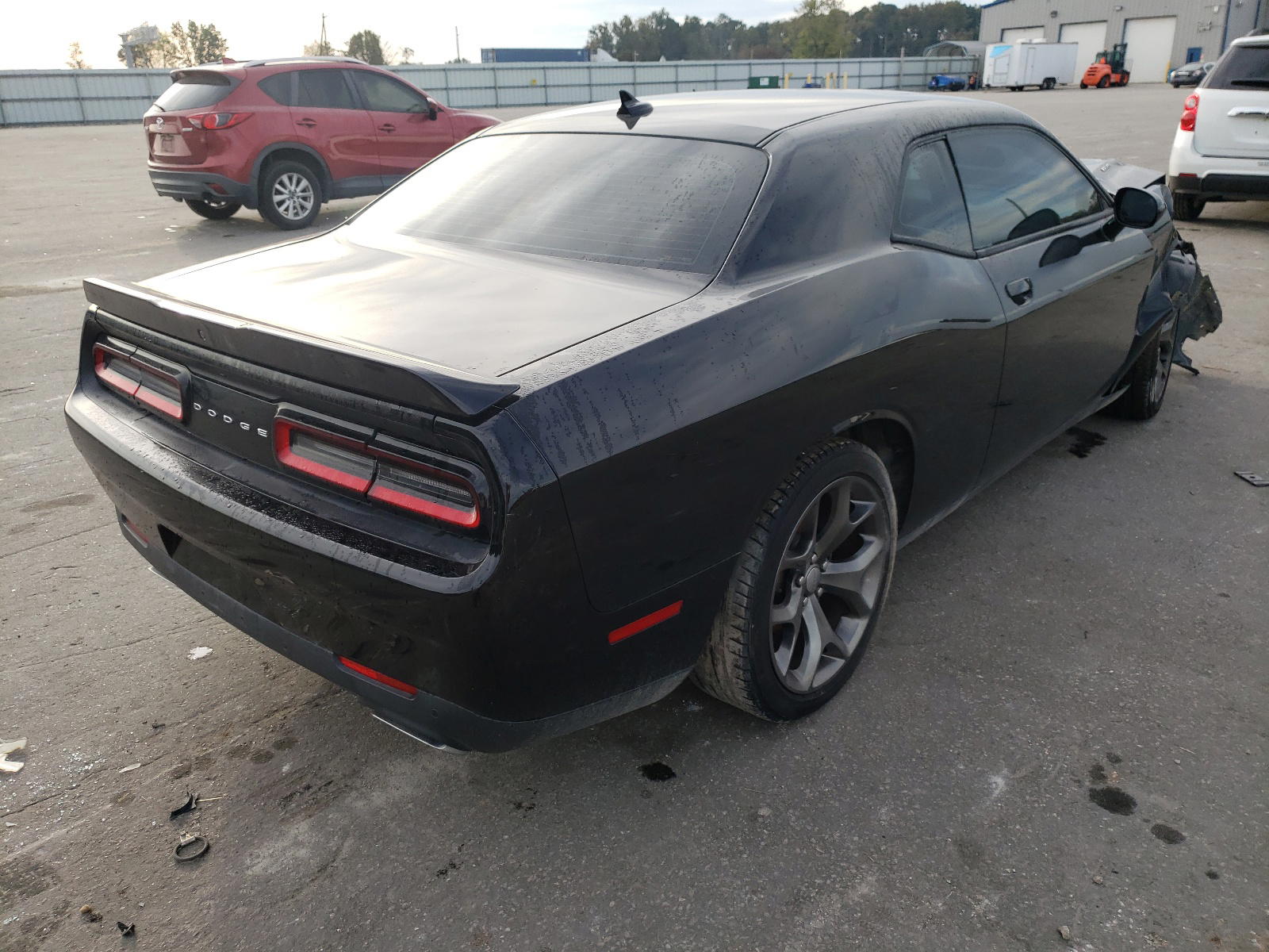 Photo 4 from auction – 2016 DODGE CHALLENGER with VIN 2C3CDZBT5GH316047