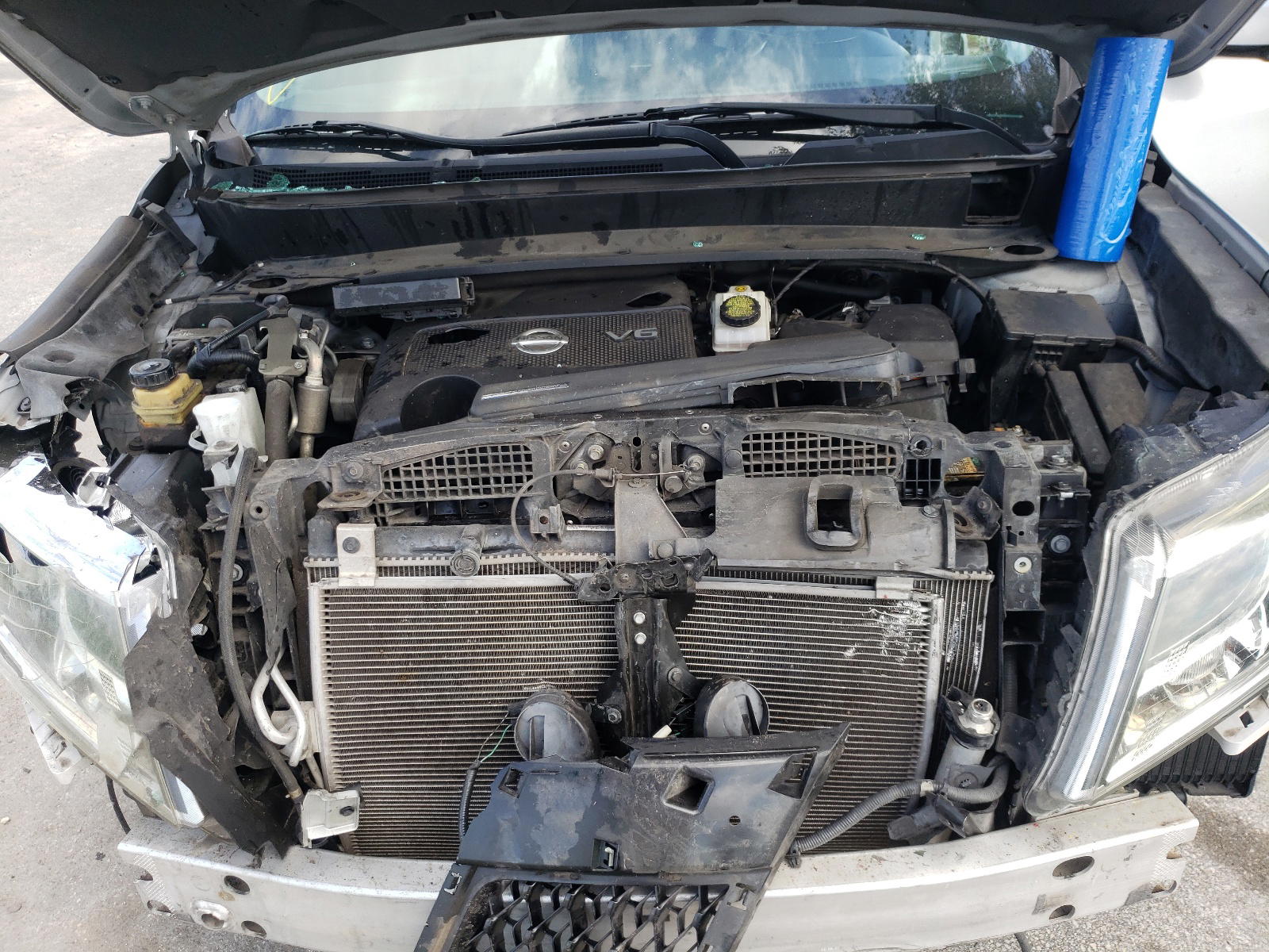 Photo 7 from auction – 2015 NISSAN PATHFINDER with VIN 5N1AR2MN9FC701117