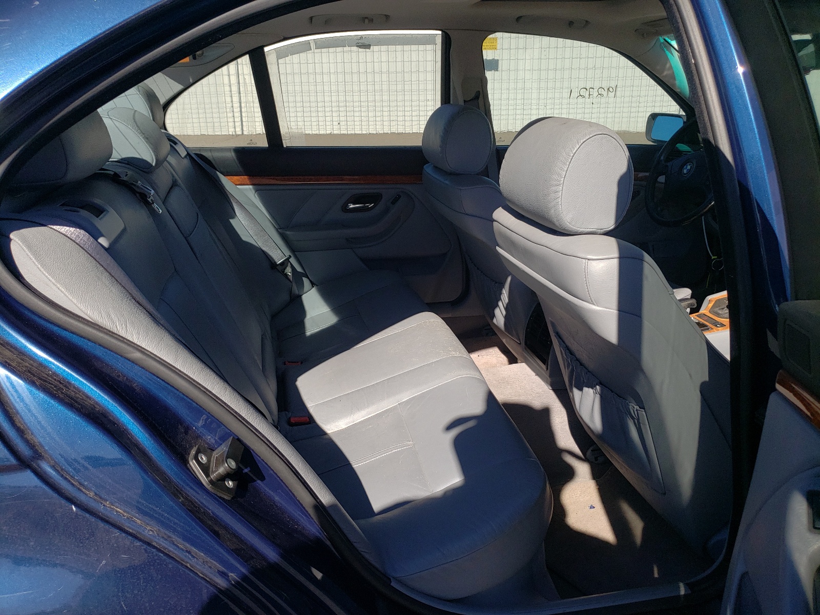 Photo 6 from auction – 1999 BMW 528 I AUTO with VIN WBADM6330XBY30679