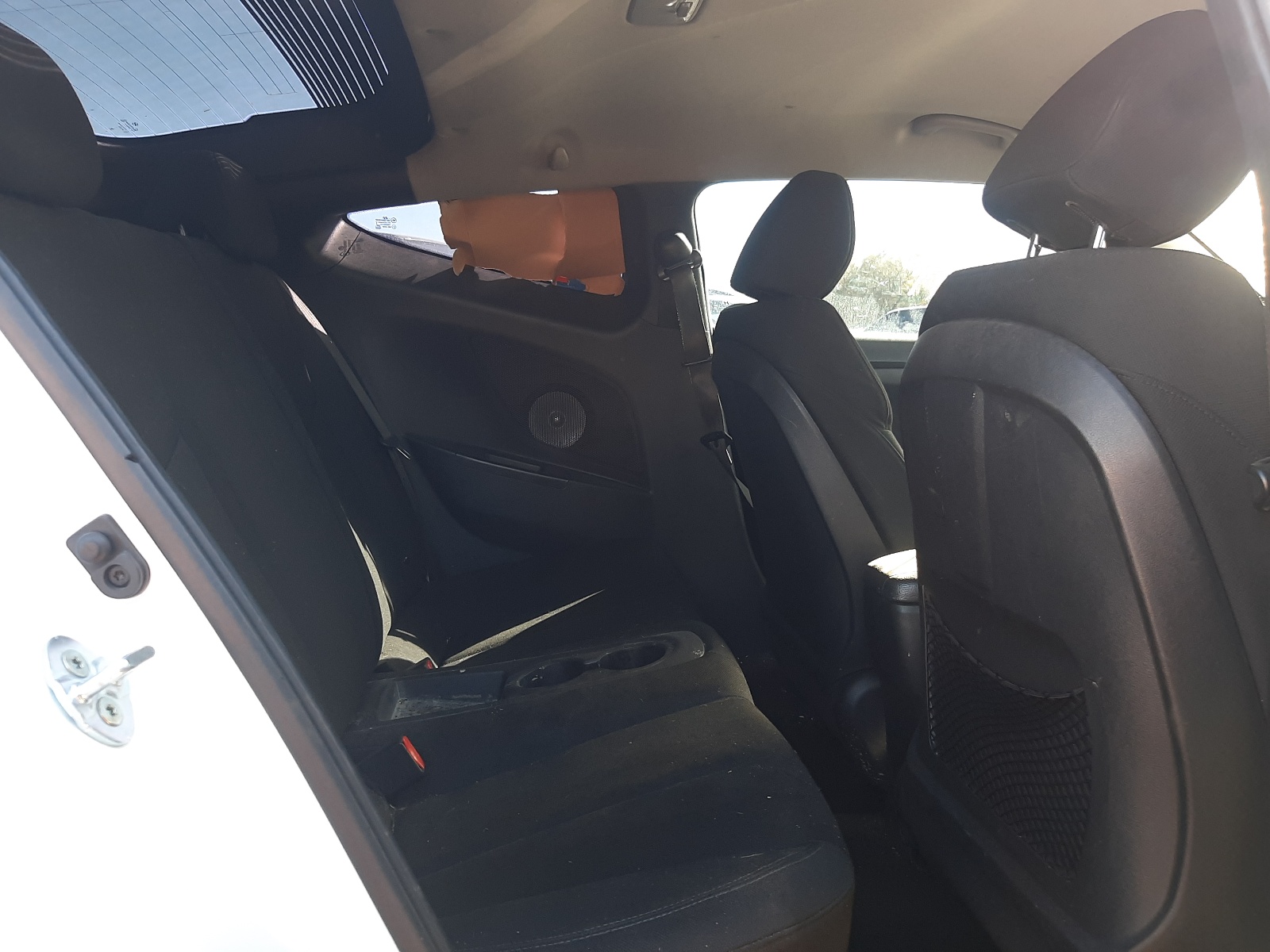 Photo 6 from auction – 2015 HYUNDAI VELOSTER with VIN KMHTC6AD6FU228493