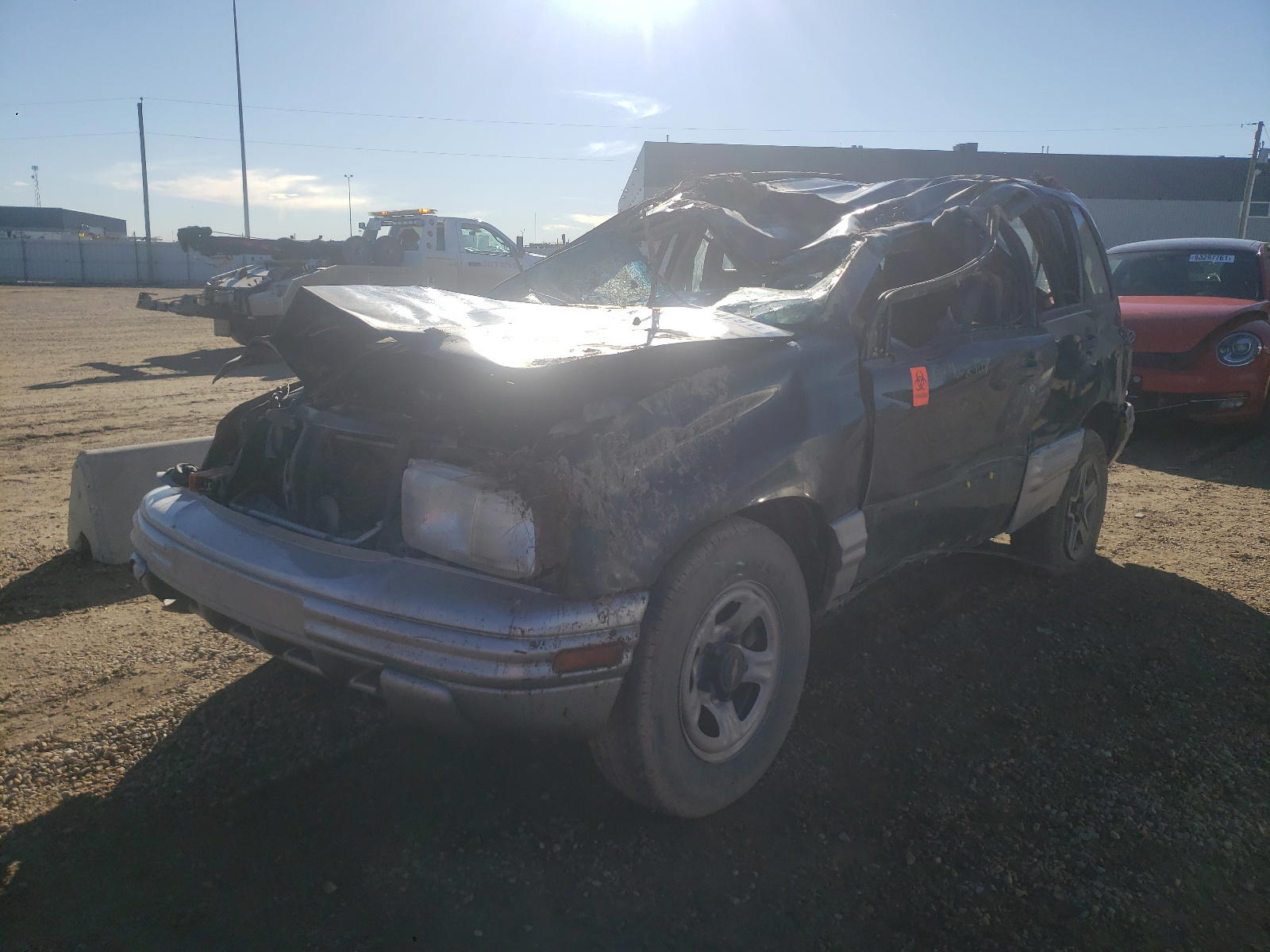 Photo 2 from auction – 2002 CHEVROLET TRACKER with VIN 2CNBJ13C826930879
