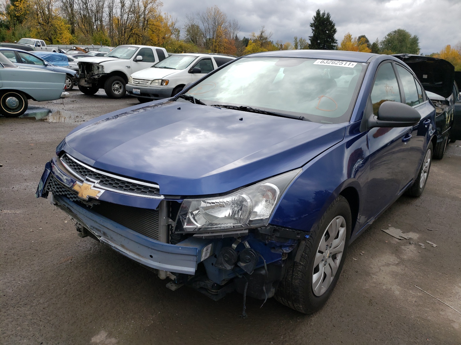 Photo 2 from auction – 2012 CHEVROLET CRUZE LS with VIN 1G1PD5SH6C7406565
