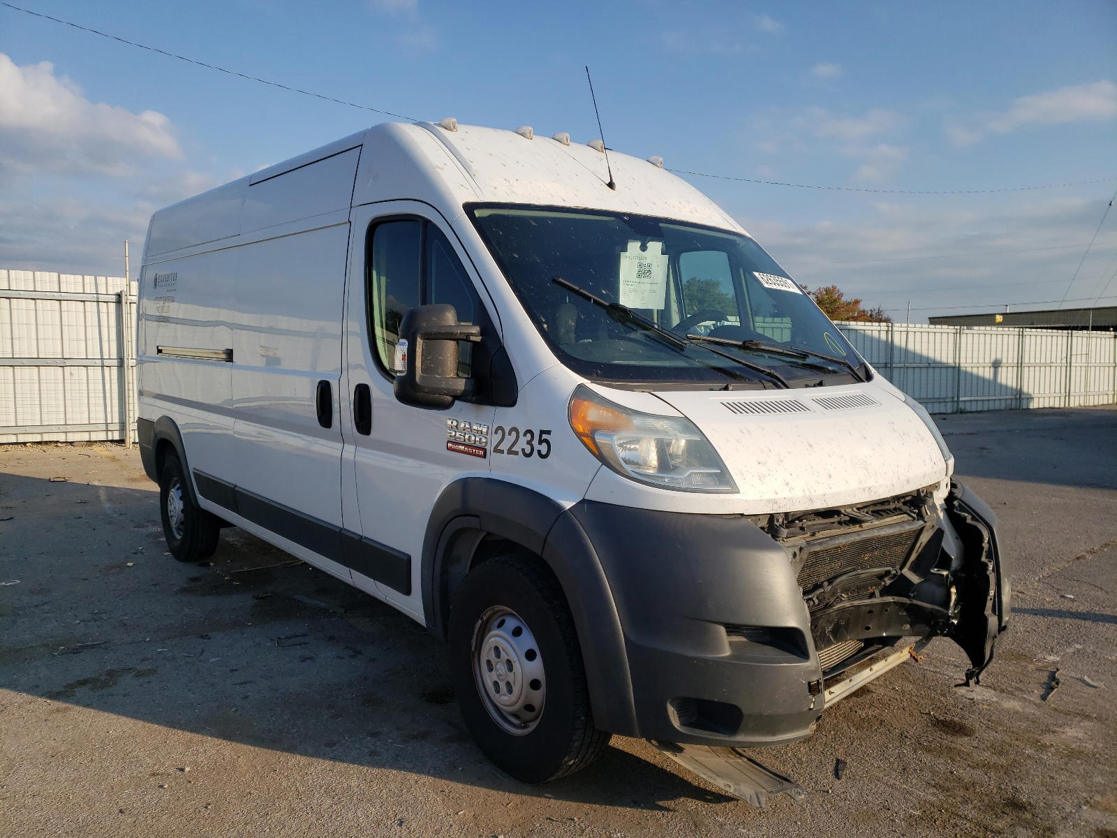 RAM PROMASTER 2015 with VIN 3C6TRVDG9FE501869 - Photo from auction